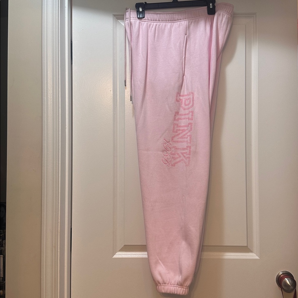PINK Victoria's Secret campus Fleece  Sweatpants L NWT